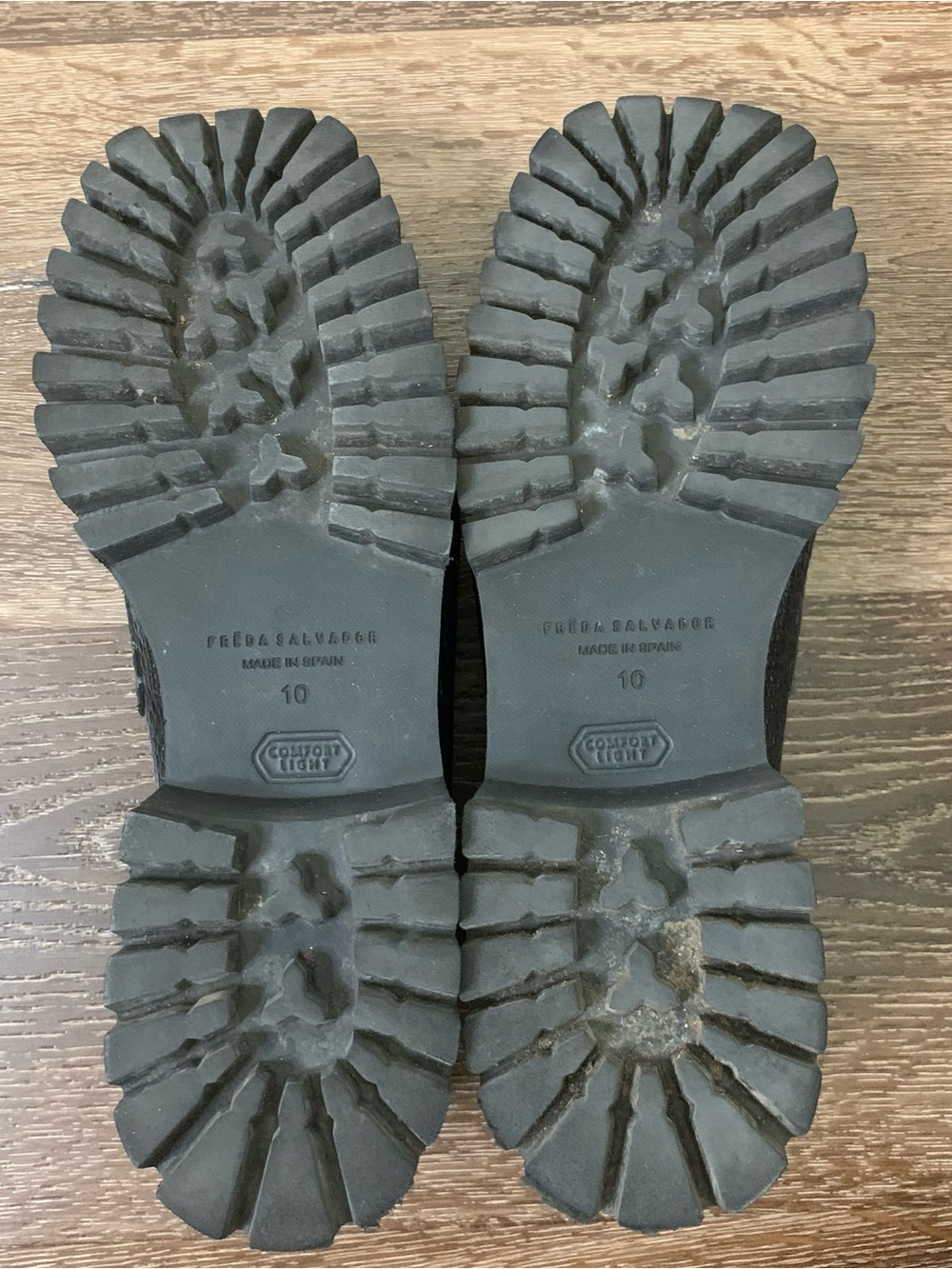 Freda Salvador black croc embossed lug sole loafers comfort lite 10 - Picture 5 of 7